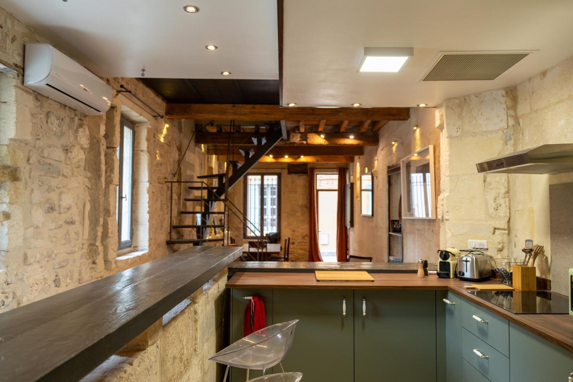 Maison De Charme En Centre-ville 4 A 6 Personnes Arles